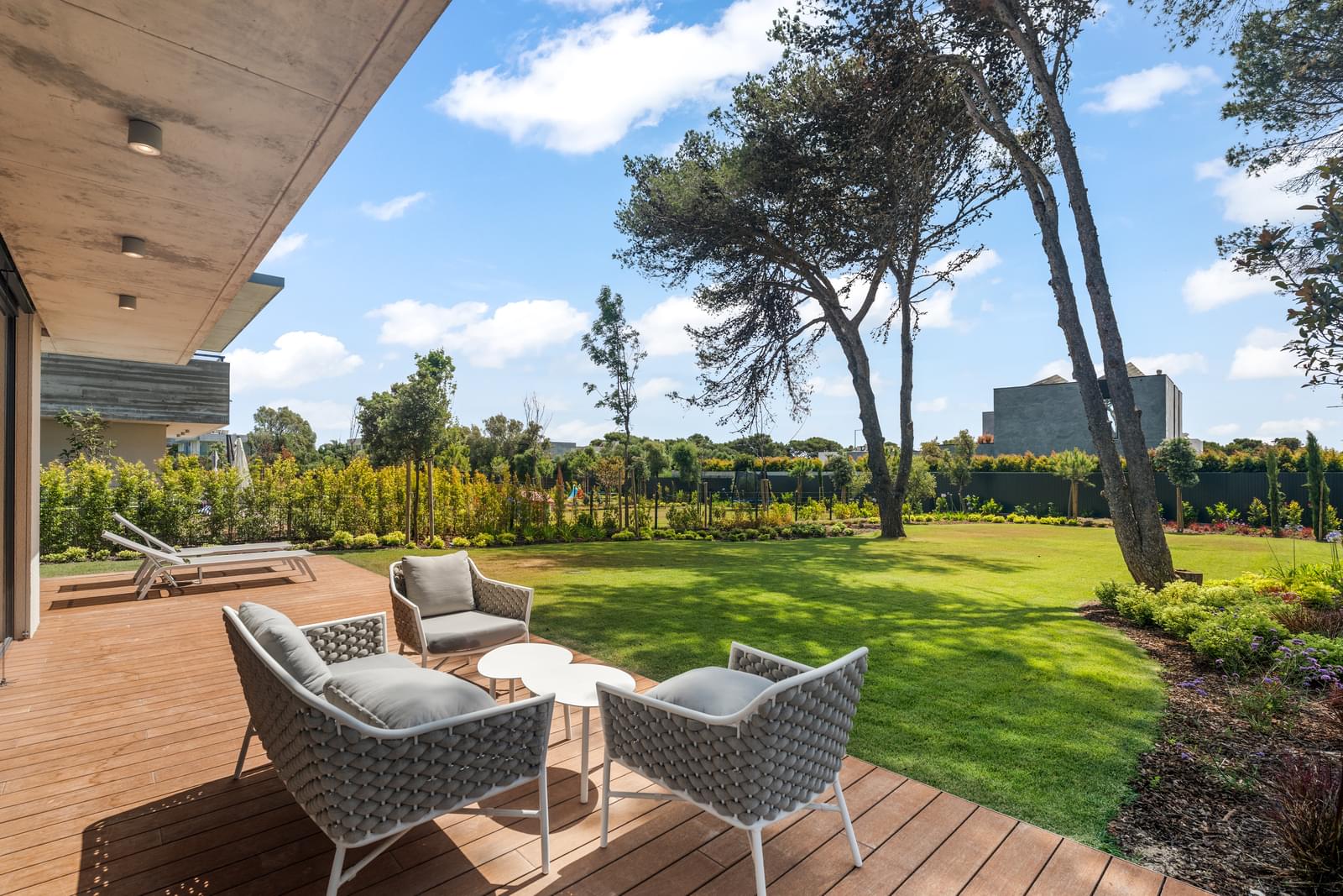 Resale of detached 4 Bedroom Villa in the Sandwoods Project