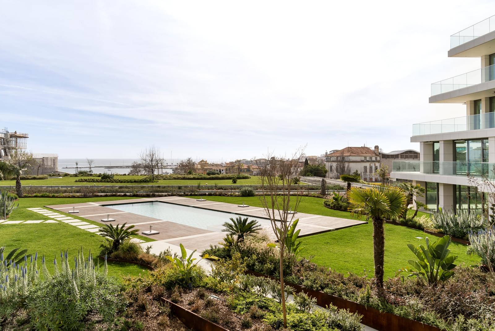 2 Bedroom Apartment with swimming pool, Cascais