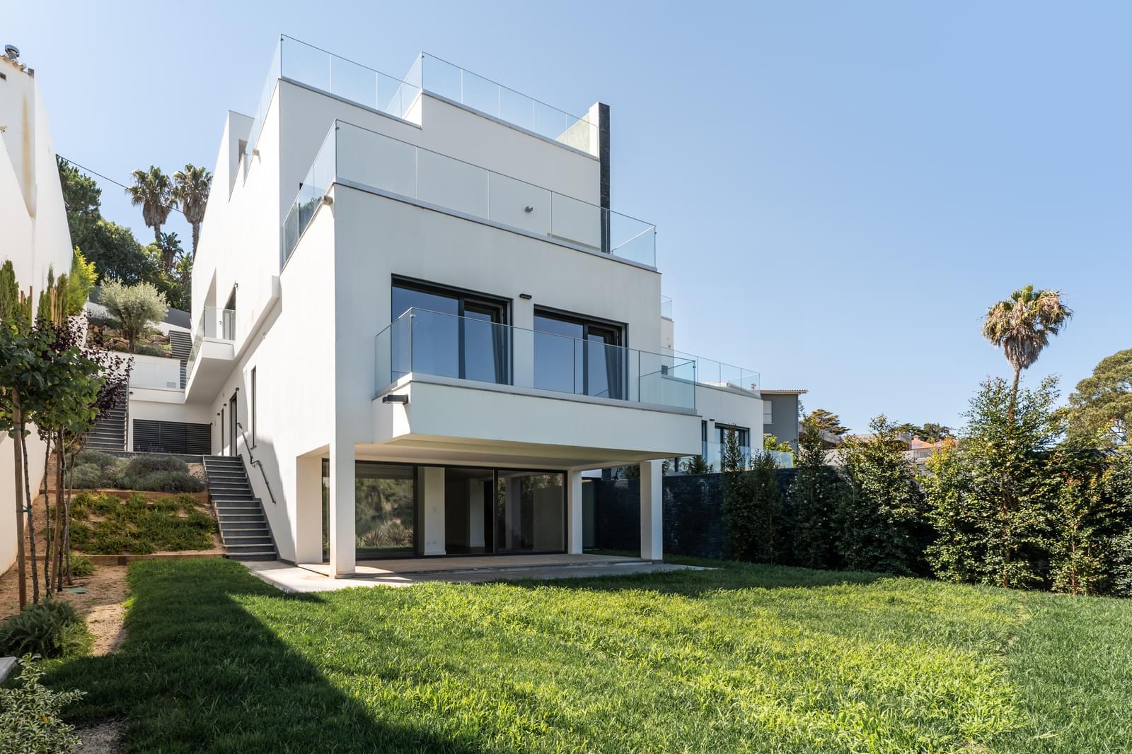 3 Bedroom House with swimming pool, Estoril, Cascais