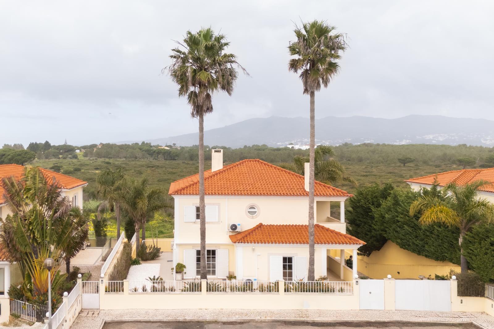 4 Bedroom Detached house with swimming pool, Areia, Cascais