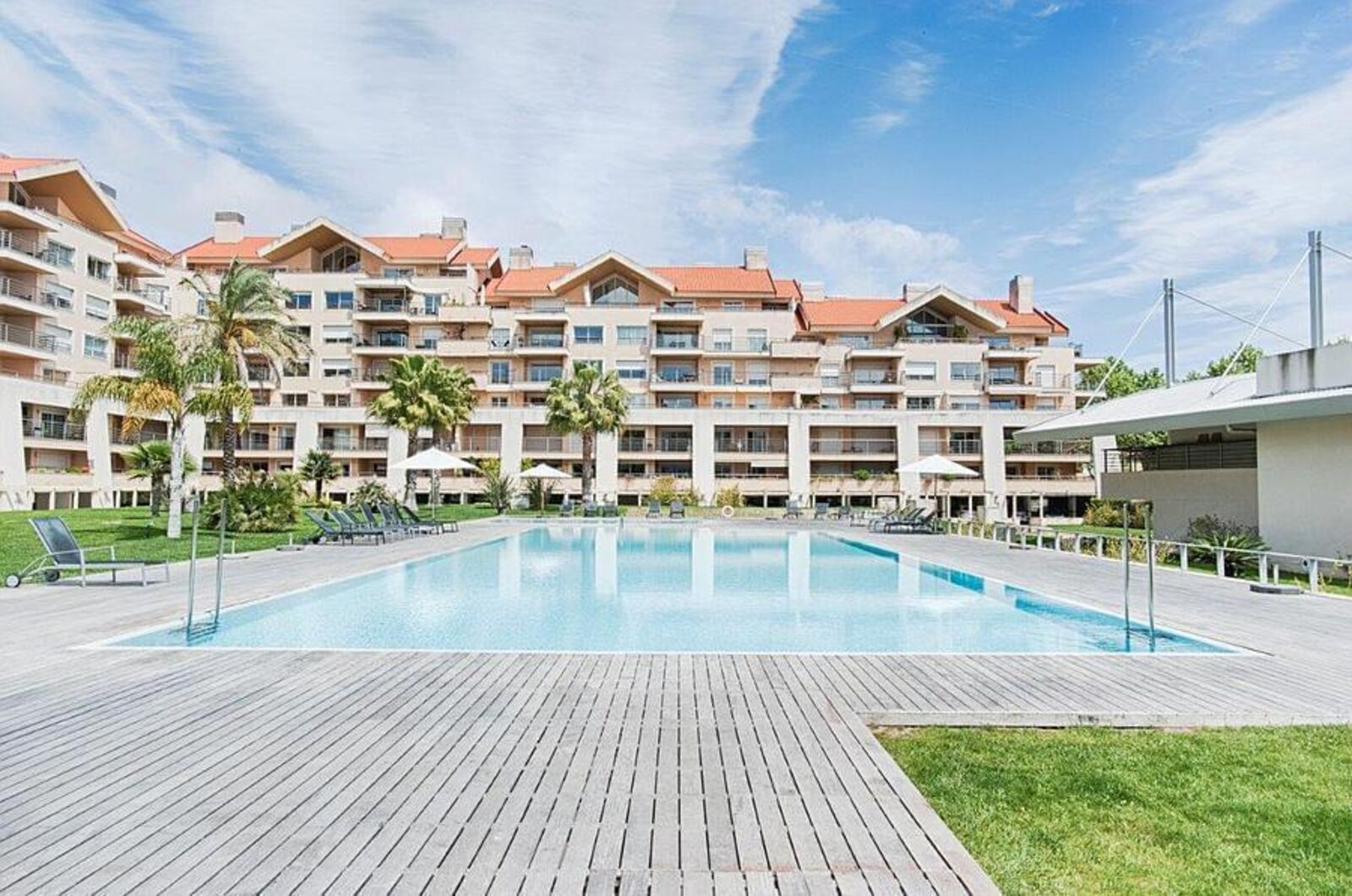 2 Bedroom Apartment with swimming pool, Cascais